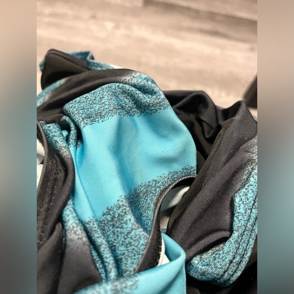 SPEEDO Bathing Suit Set🩱 - Picture 3 of 3